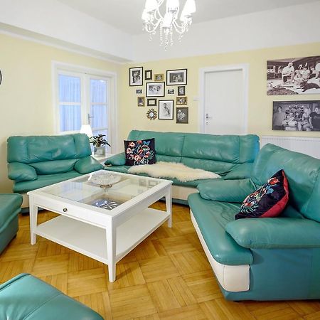 Apartment Alexis Bratislava Exterior photo